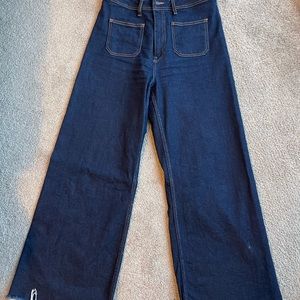 Zara Wide leg bell bottoms patch pockets wore once. Comfortable